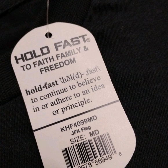 Hold Fast Faith Family Freedom Men’s M Black Graphic Tee Shirt JFK Flag NWT - Picture 4 of 5
